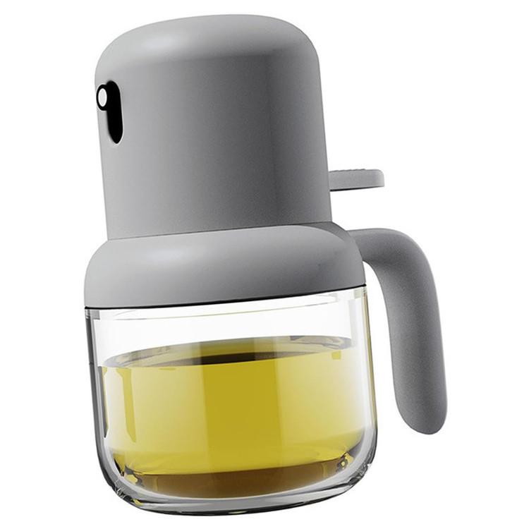 اسپری روغن مدل 1369N، ظرفیت 180 میلیلیتر، بدنه شیشه و پلاستیک، ابعاد 7×7×13 سانتیمتر، وزن 250 گرم، شستوشو با دست، مناسب سرخ کردن، کباب کردن و پخت و پز، مقاوم در برابر دمای 120 درجه سانتیگراد، کنترل دقیق مقدار مصرف روغن